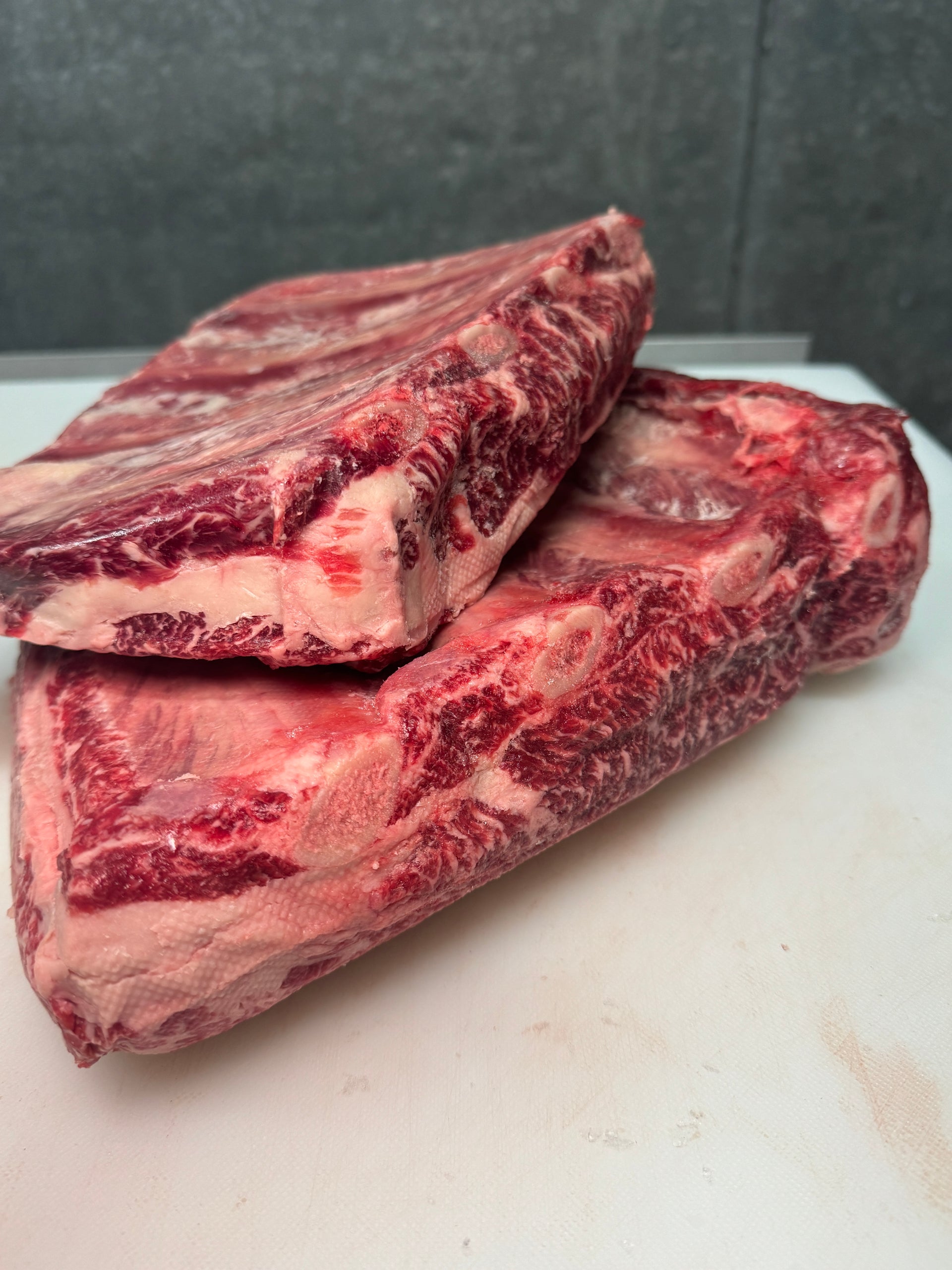 Australian Wagyu Chuck Short Rib Gold — BMS 8/9 Australian Wagyu Gold Label — marbling detail