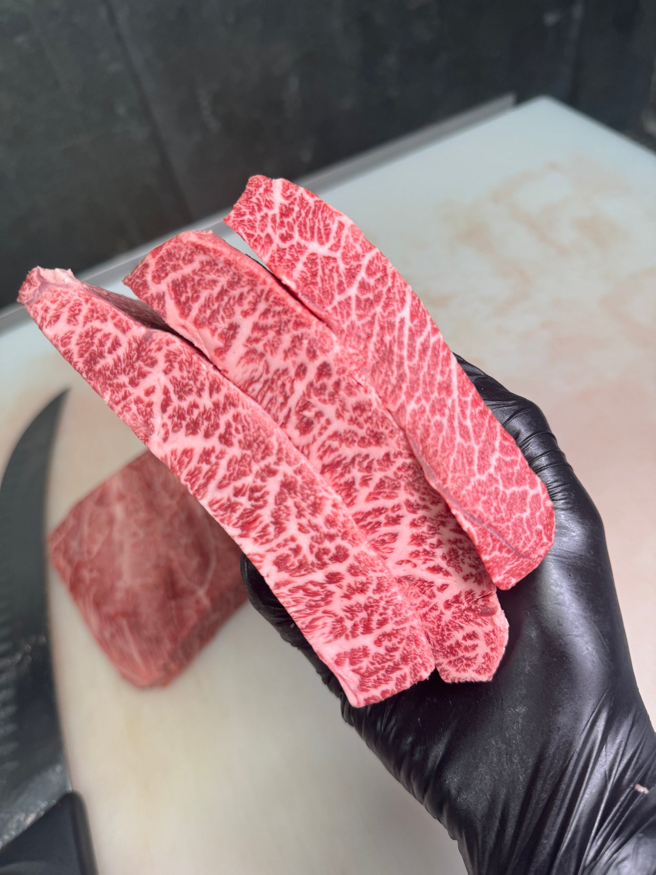Australian Wagyu Flat Iron Gold — BMS 8/9 Australian Wagyu Gold Label