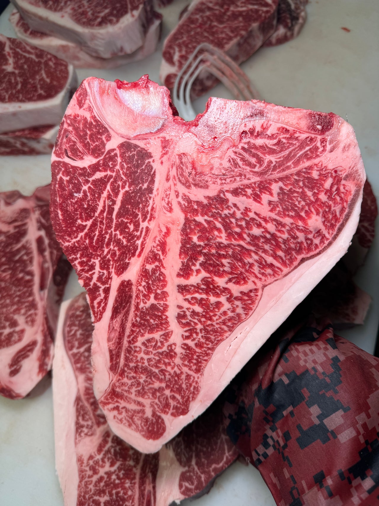 Australian Wagyu Porterhouse Gold — BMS 8/9 Australian Wagyu Gold Label