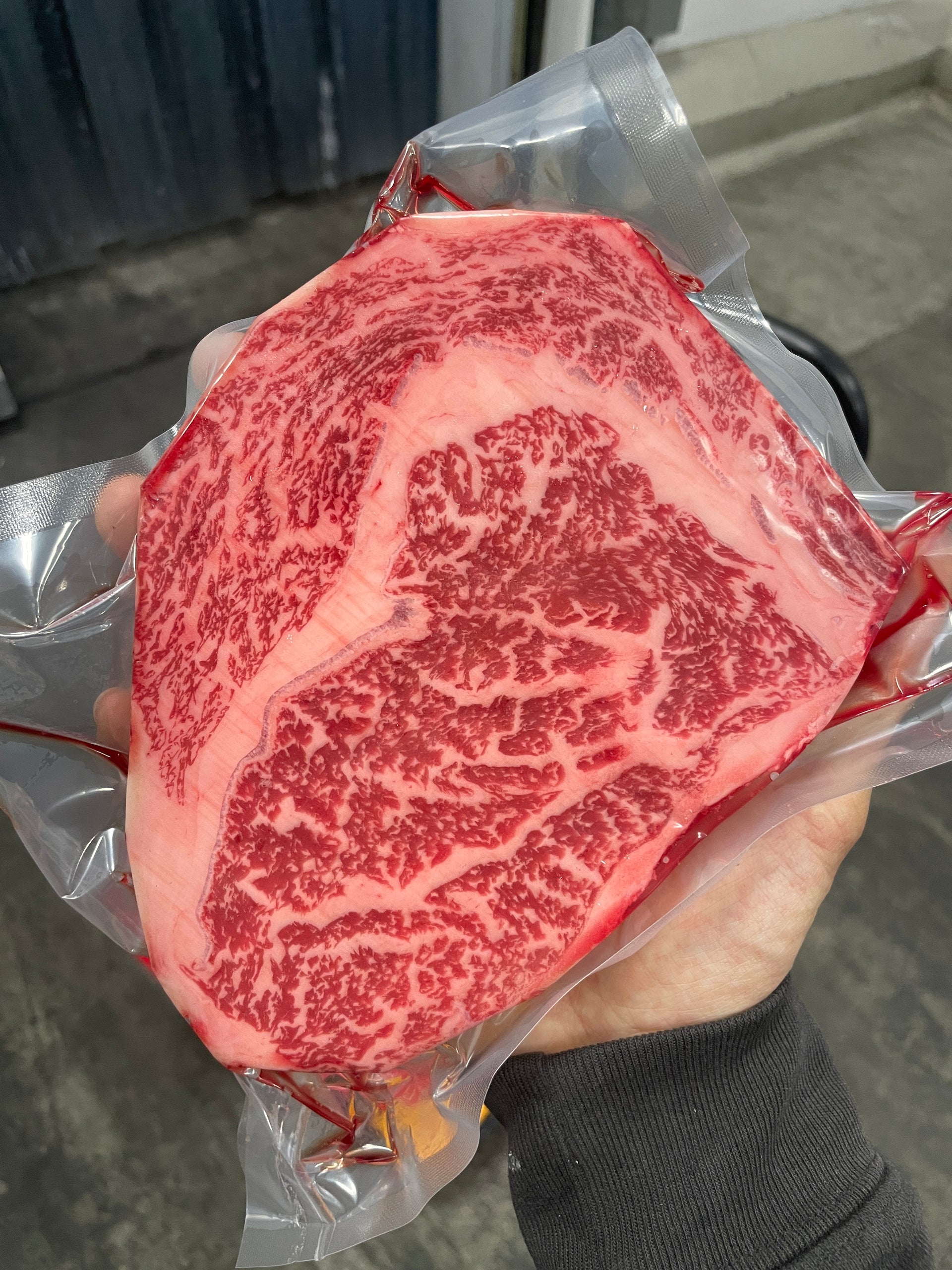 Australian Wagyu Ribeye Gold — BMS 8/9 Australian Wagyu Gold Label — cooked and sliced