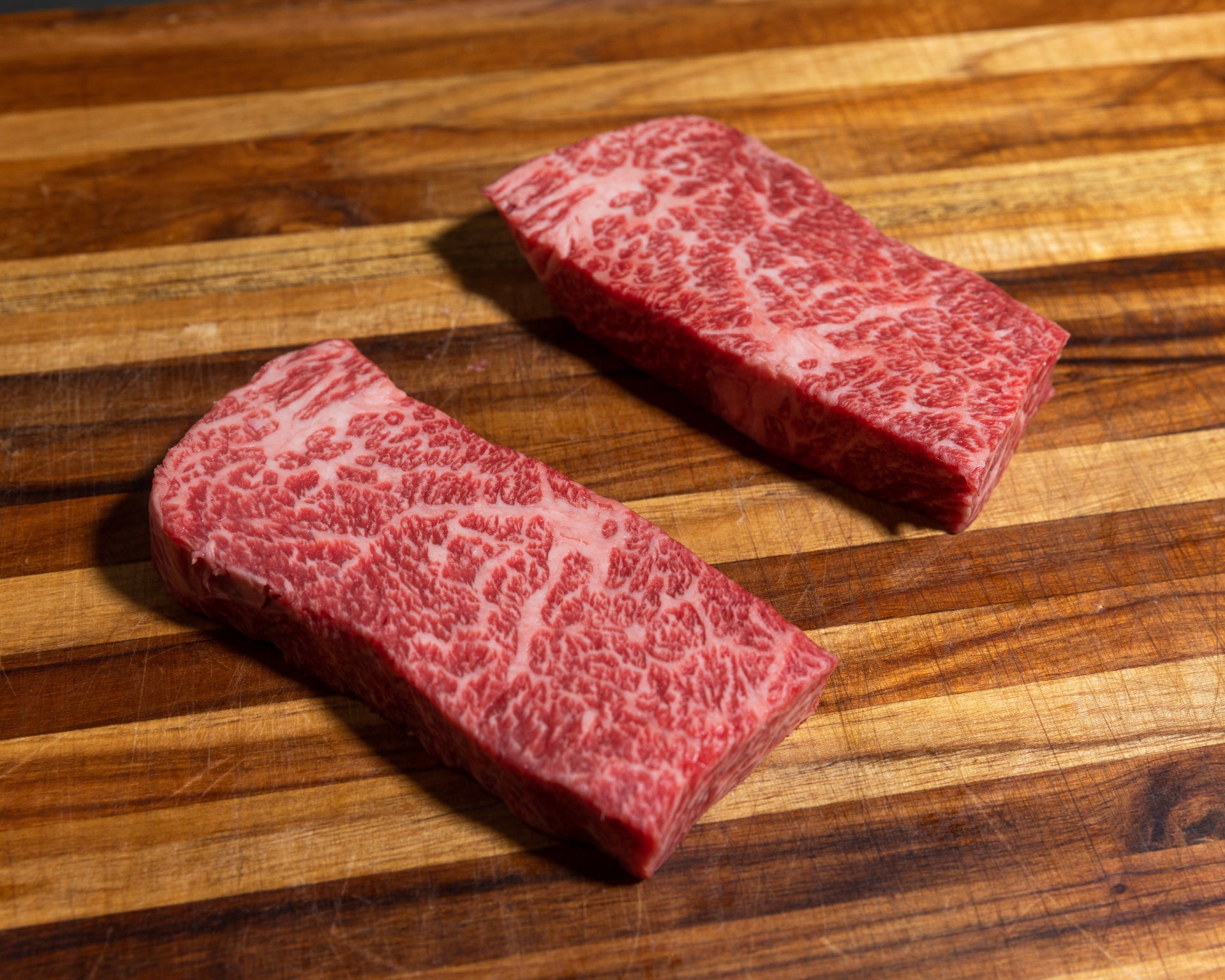 Australian Wagyu Zabuton (Denver) Gold — BMS 8/9 Australian Wagyu Gold Label — vacuum-sealed package