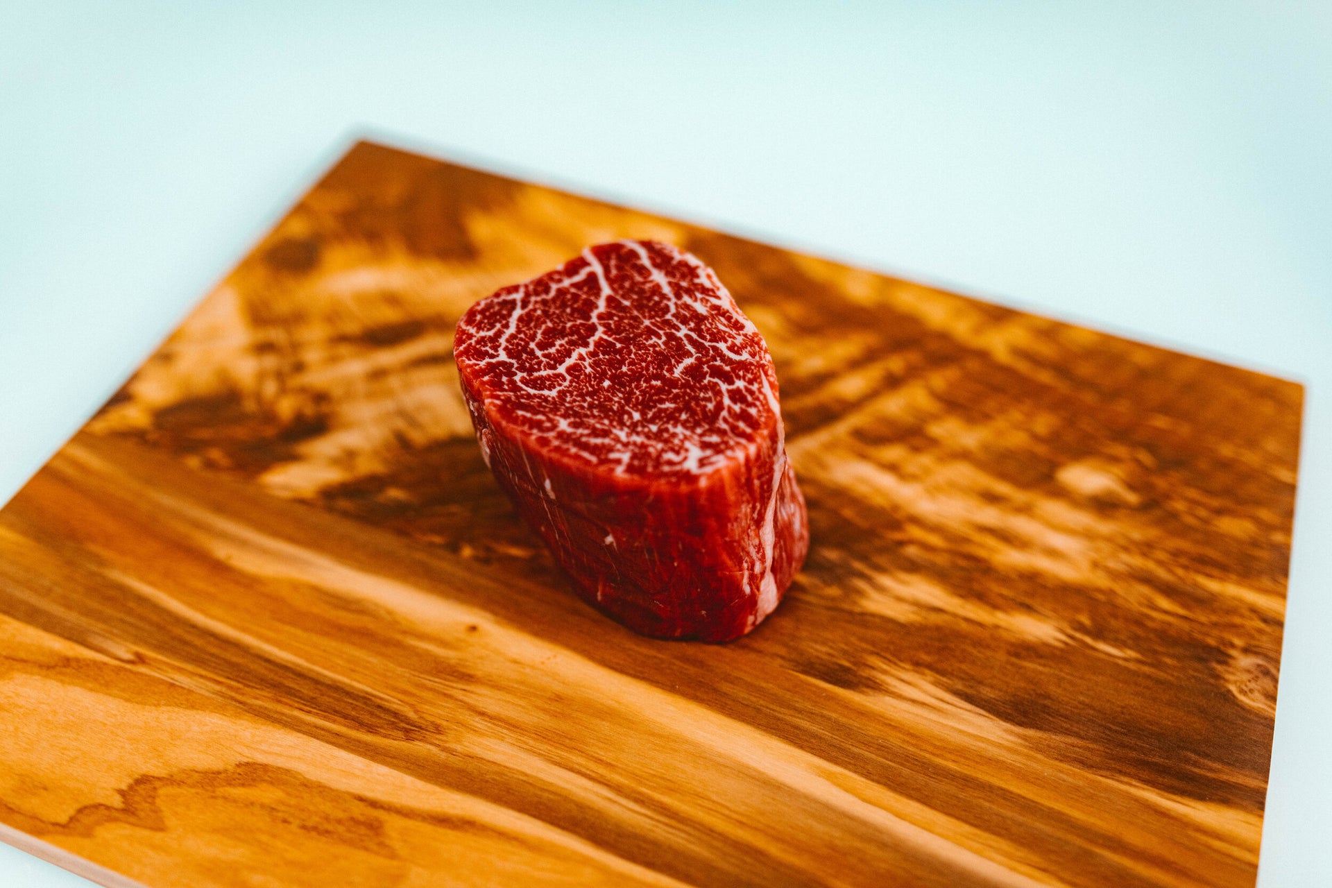 Australian Wagyu Filet Gold — BMS 8/9 Australian Wagyu Gold Label — marbling detail